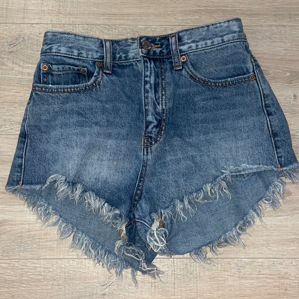 Urban Outfitters High-Rise Cheeky jean shorts- size 26